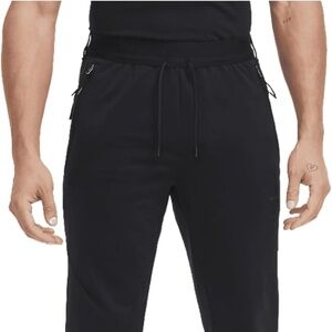 Nike A.P.S. Men's Dri-FIT ADV Stealth Versatile Pants Black Medium size